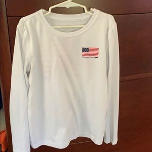 Boys M vineyard vines shirt